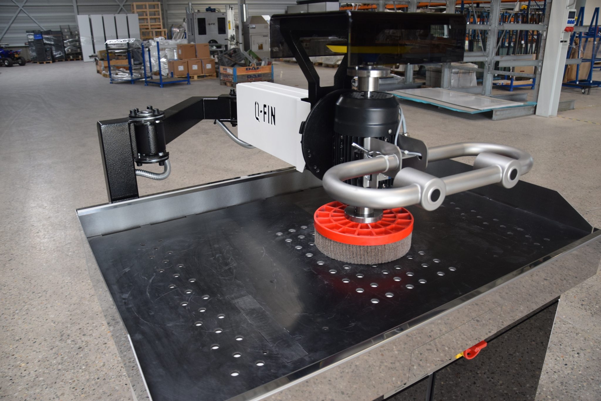 Q-FIN TopGrinder vacuum