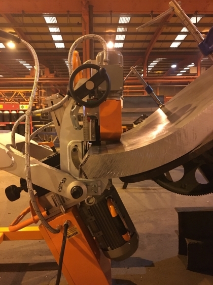 N.KO Automatische Schweisskantenfräsmaschine UZ50 TRIUMPH